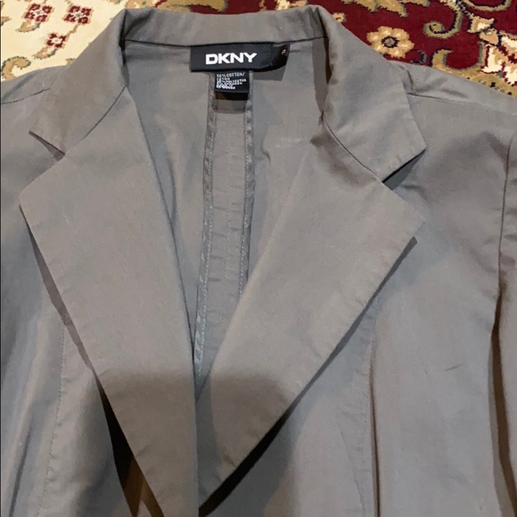 Top - Picture 2 of 3